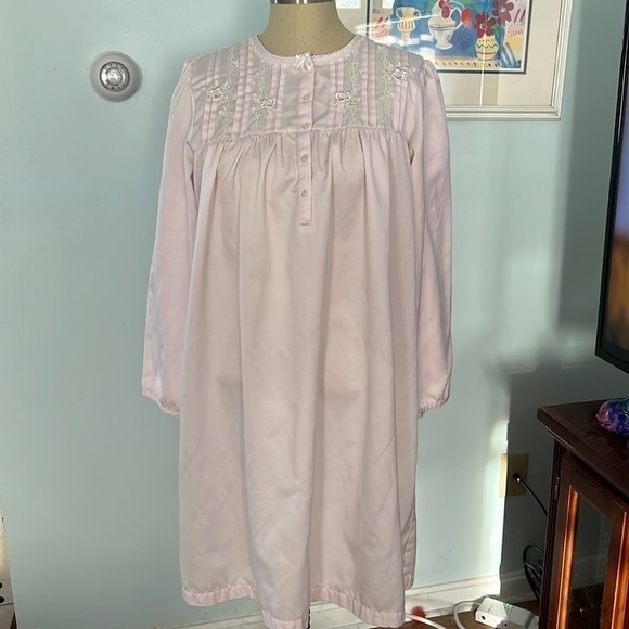 Vintage Miss Elaine Nightie Size Large - Picture 1 of 10